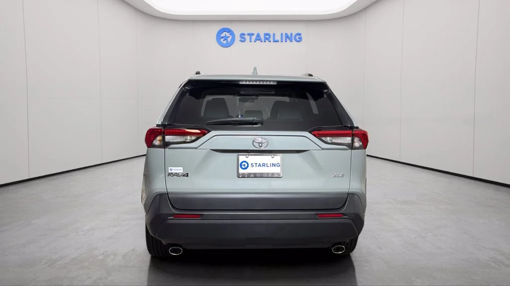 2023 Toyota RAV4 XLE Premium - Photo 7