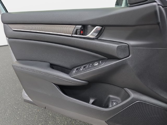 Used 2021 Silver Honda Sport image 26