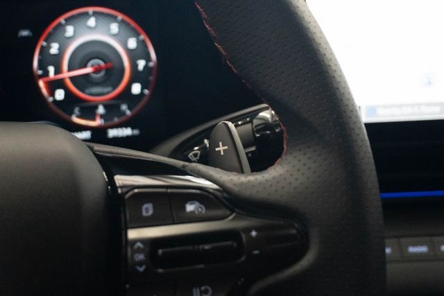2024 Hyundai Elantra N Line - Photo 19