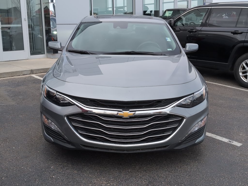 Used 2023 Chevrolet Malibu 1LT with VIN 1G1ZD5ST7PF142054 for sale in Yuma, CO