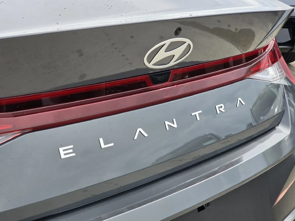 New 2026 Gray Hyundai SE image 6