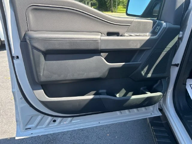New 2026 Avalanche Ford XLT image 10