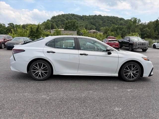 Used 2023 White Toyota SE image 14