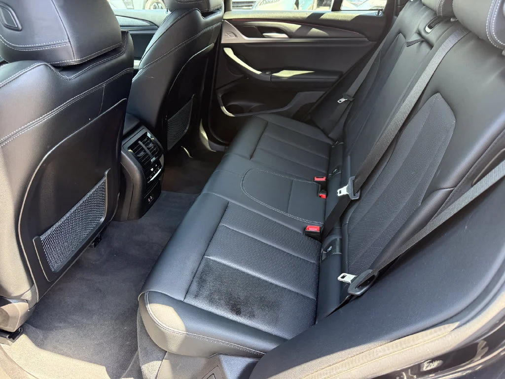 Used 2024 Gray BMW sDrive30i image 19