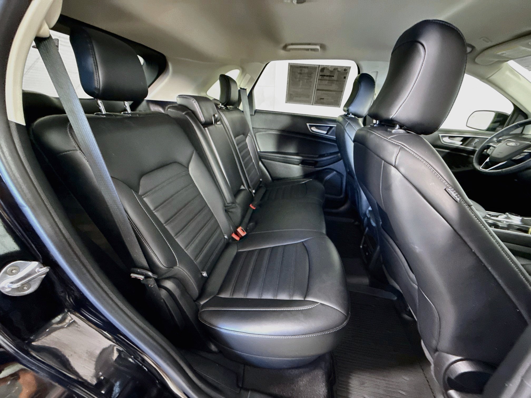 Used 2024 Agate Black Metallic Ford SEL image 26
