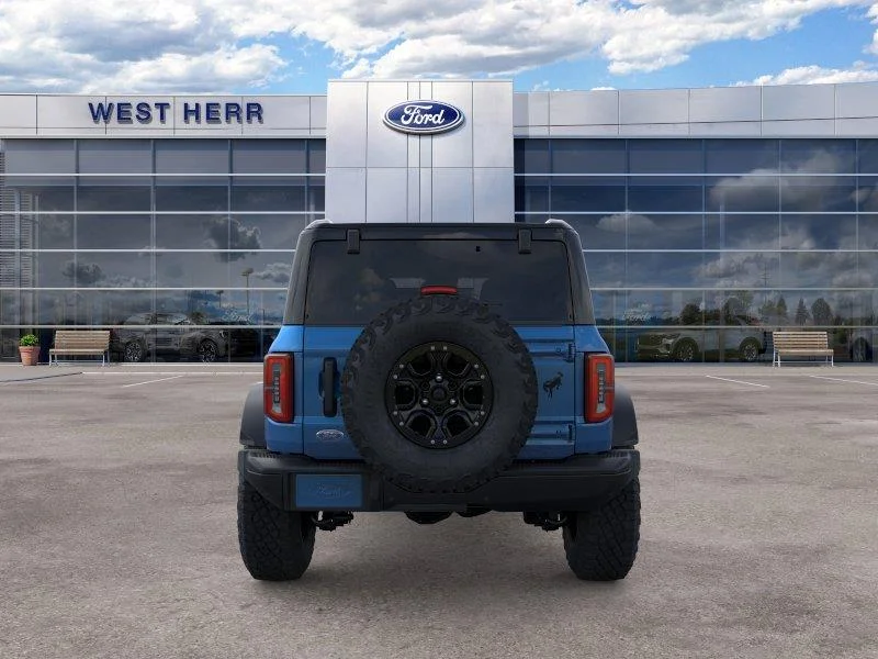 New 2026 Velocity Blue Metallic Ford Badlands® image 6