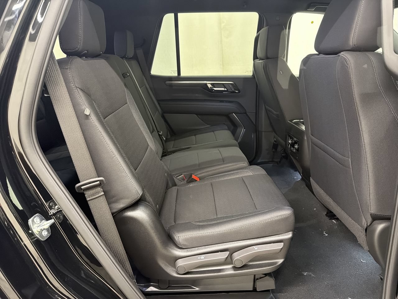 2026 Chevrolet Tahoe LS - Photo 19