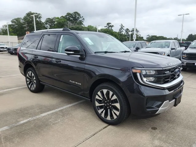 2026 Ford Expedition Platinum 4x4's photo