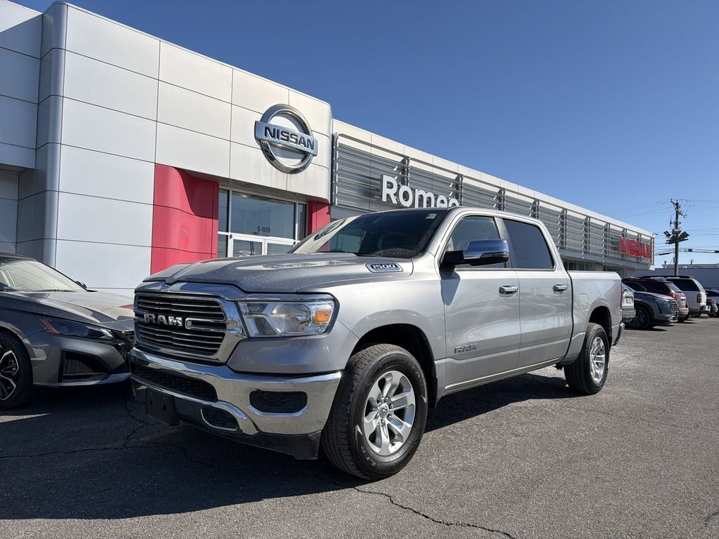 2024 RAM 1500 Laramie 4x4 Crew Cab 5'7's photo