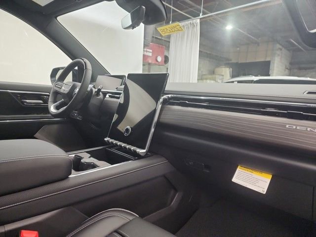 2025 GMC Sierra EV Denali - Photo 29