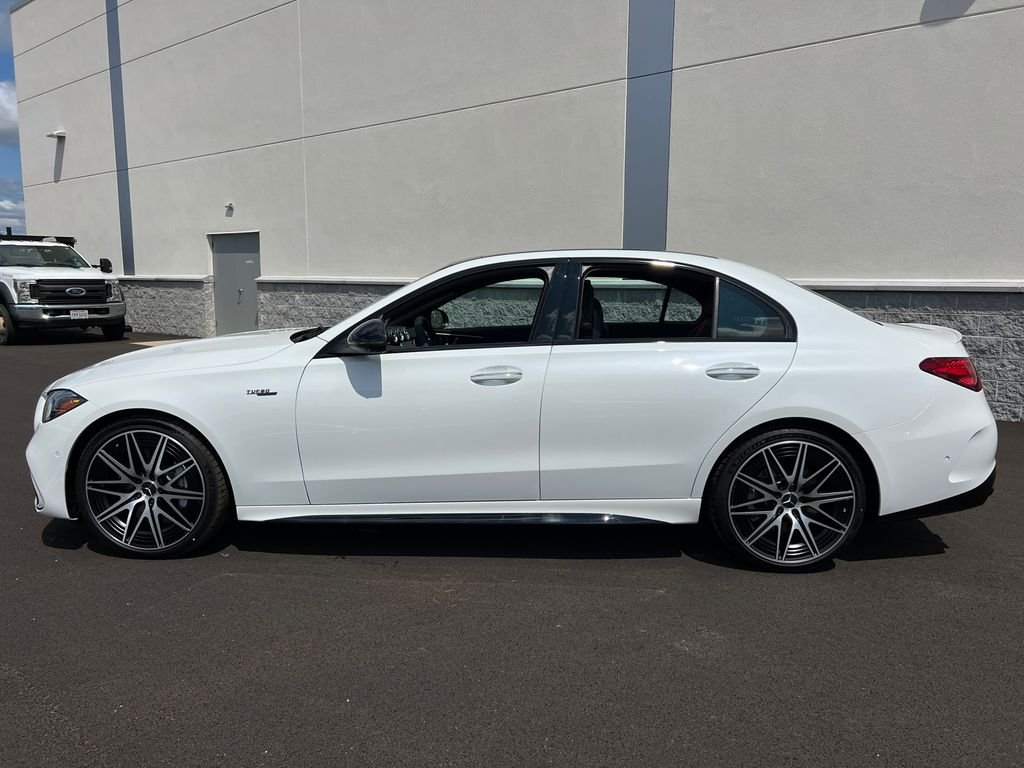 New 2026 MANUFAKTUR Moonlight White Metallic Mercedes-Benz AMG® C 43 4MATIC Sedan image 4