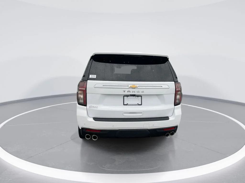 Used 2023 White Chevrolet High Country image 7