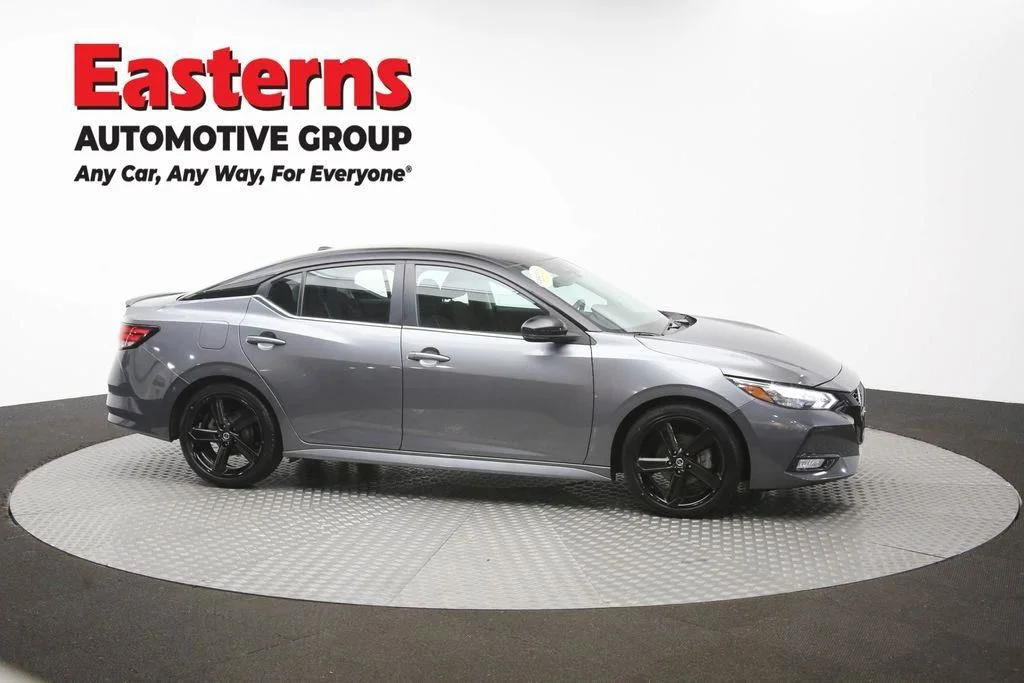 Used 2023 Gray Nissan SR image 48