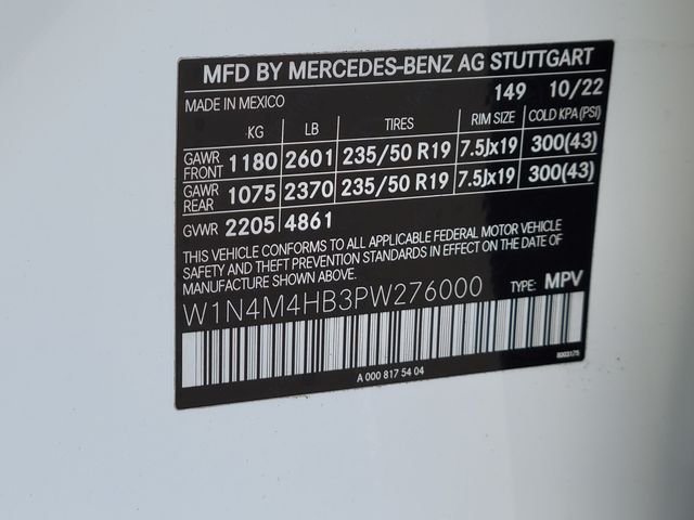 Certified Used 2023  Mercedes-Benz GLB 250 image 35