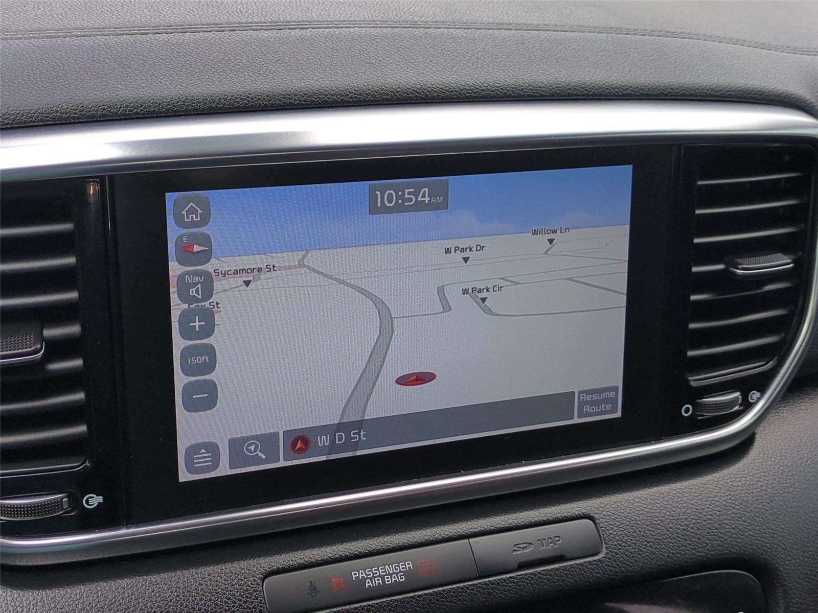 Used 2022 Snow White Pearl Kia EX image 27