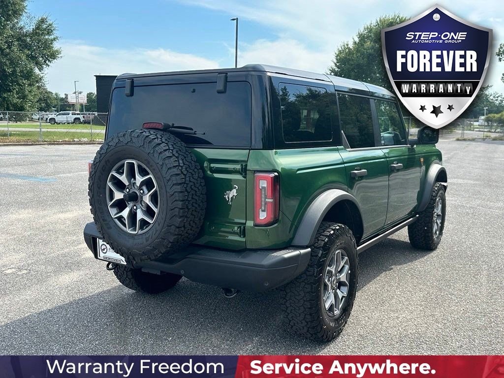 Used 2025 Green Ford Badlands image 7
