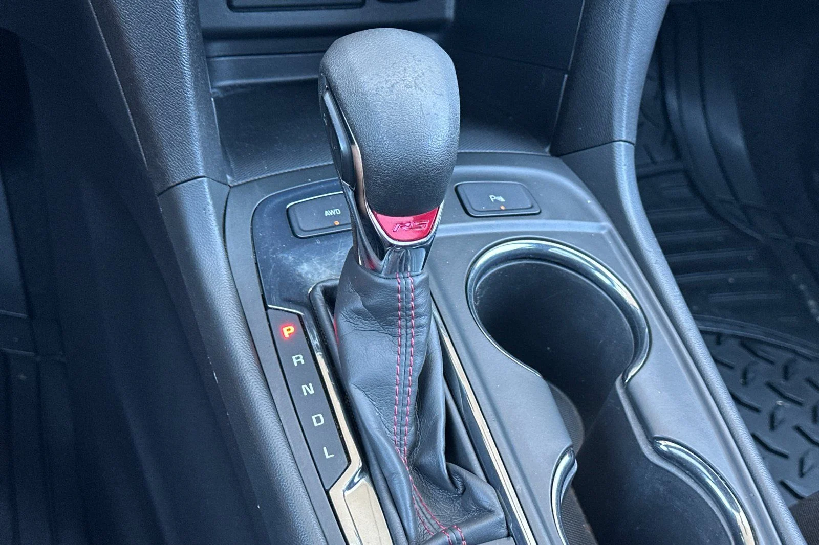 Used 2023 Red Chevrolet RS image 21