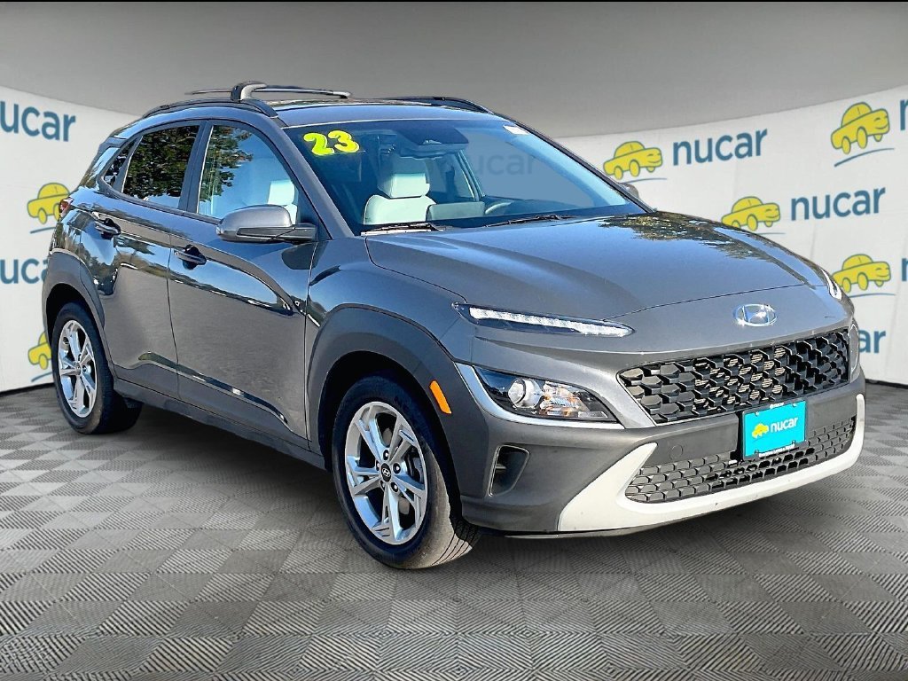 Used 2023 Gray Hyundai SEL image 1