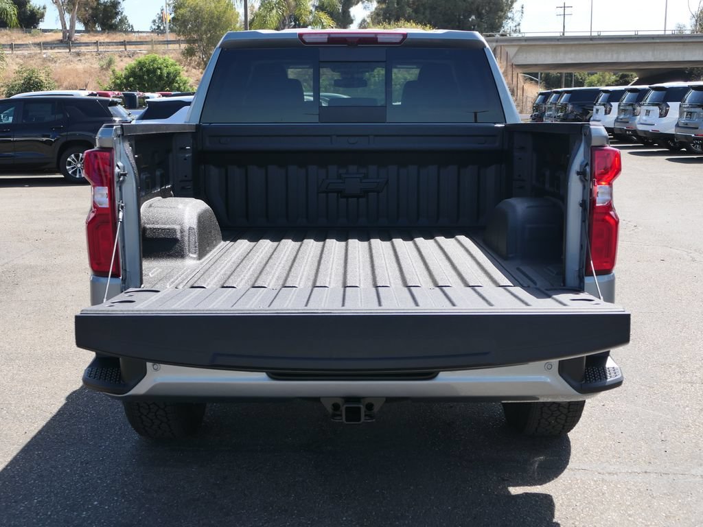 New 2026 Sterling Gray Metallic Chevrolet RST image 6