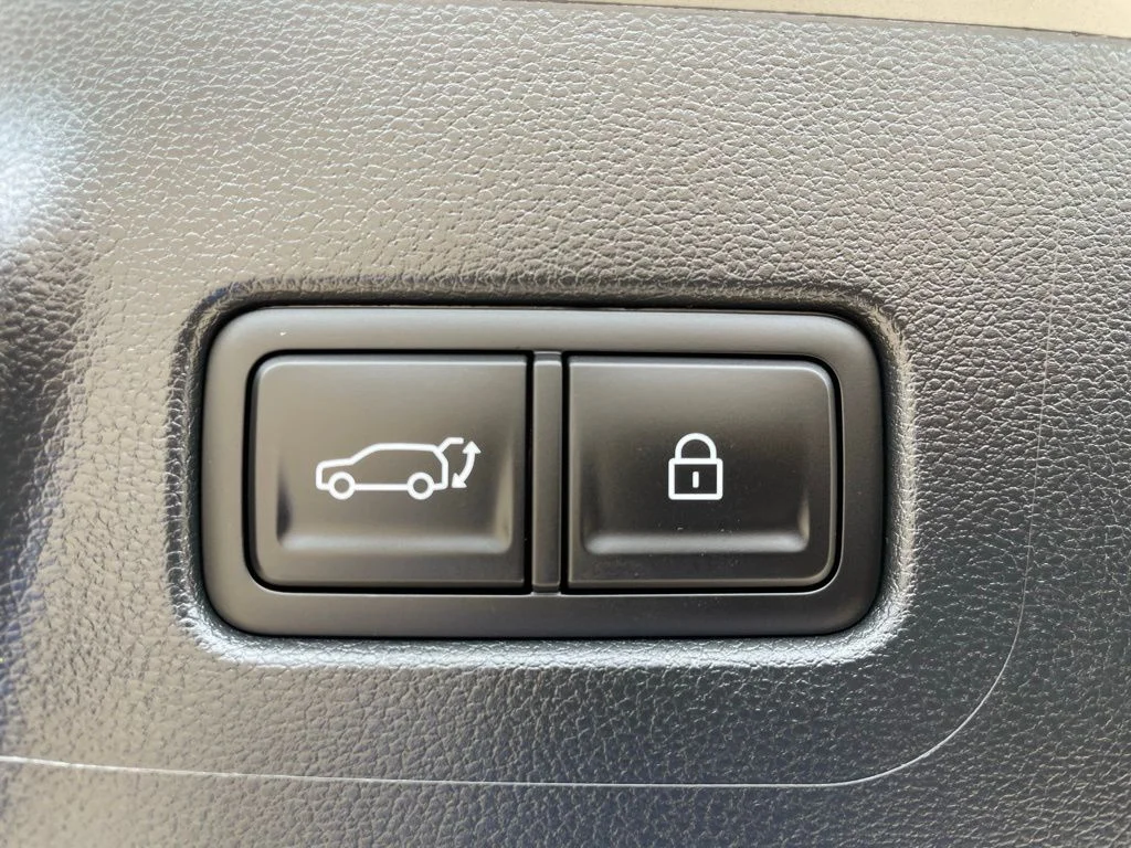 Used 2025 Gray Hyundai Limited image 49
