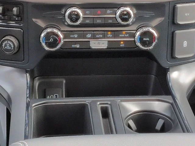 New 2026 Silver Ford XLT image 19