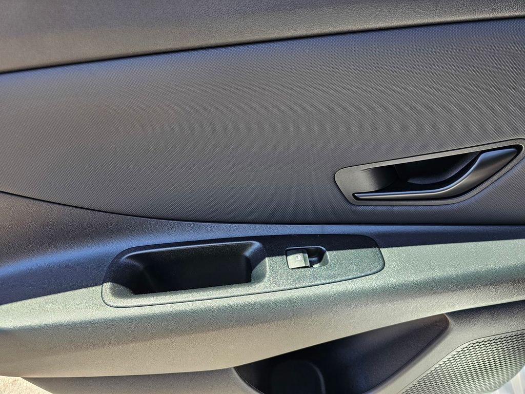 2026 Hyundai Elantra SEL Sport - Photo 18