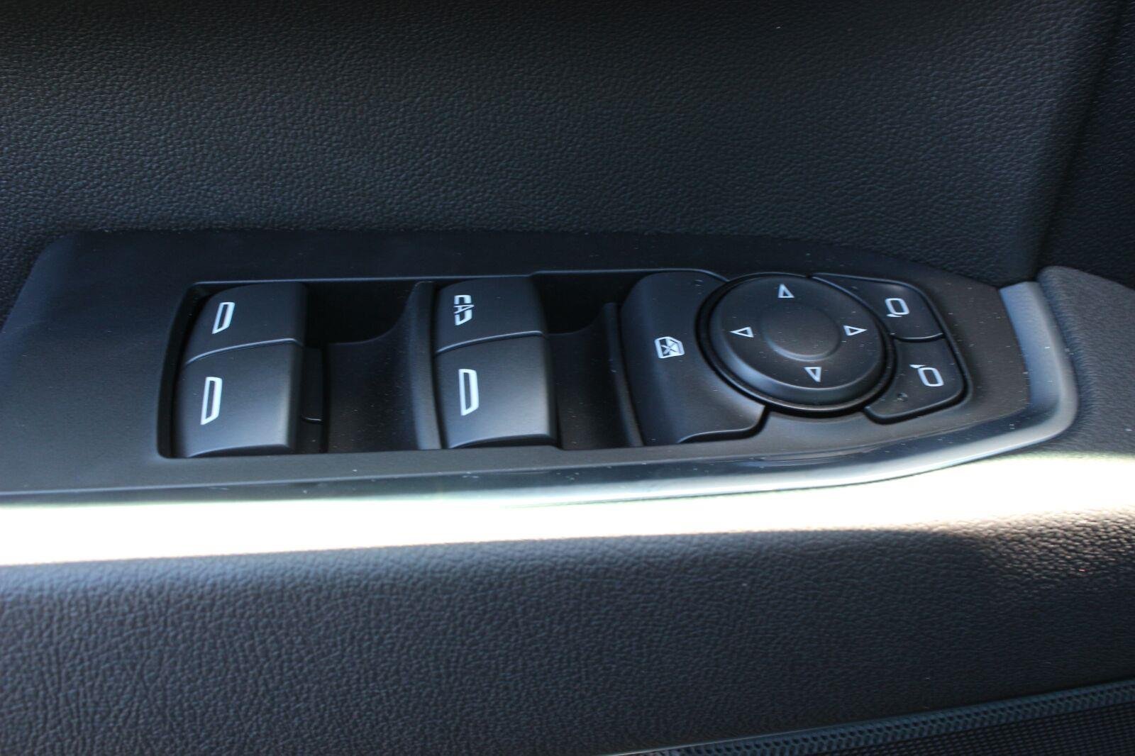 New 2026 Sterling Metallic GMC SLE image 18