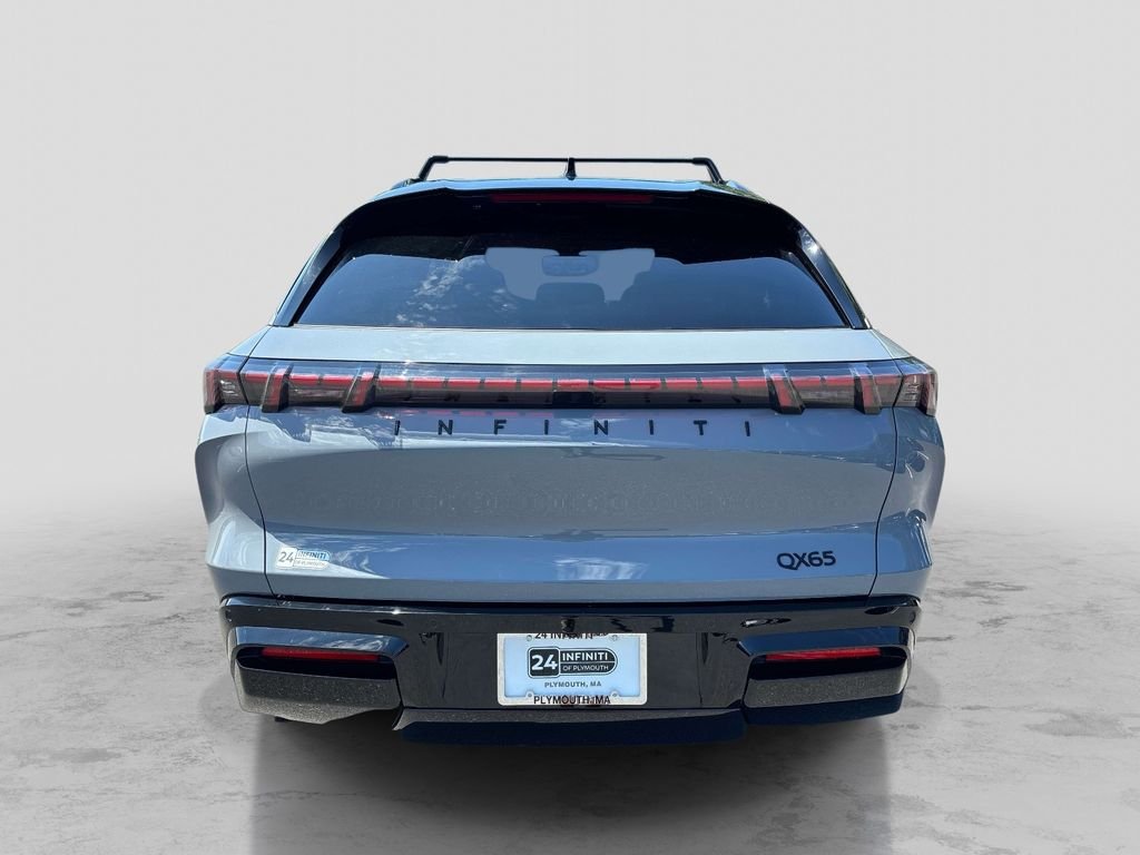 New 2027 Gray INFINITI AUTOGRAPH image 3