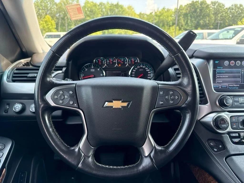 Used 2019 Black Chevrolet Premier image 15