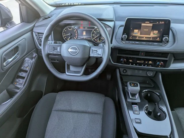 New 2027  Nissan SV image 17
