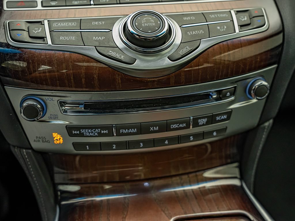 Used 2015 Moonlight White INFINITI 3.7X image 35