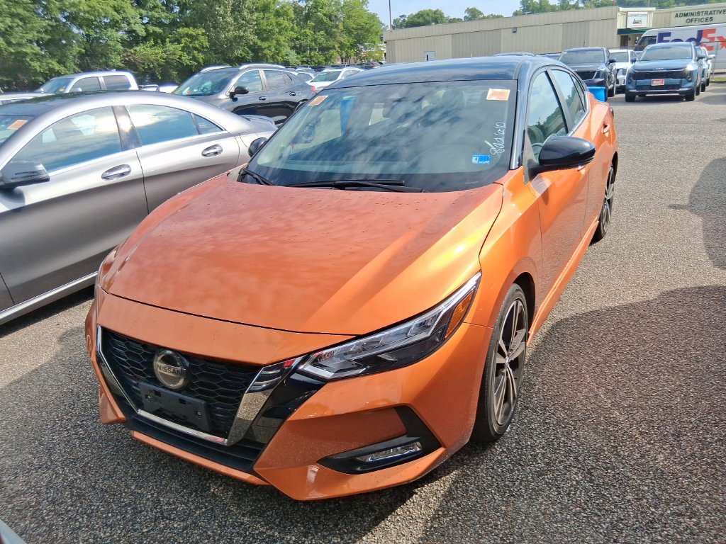 Used 2021 Orange Nissan SR image 3