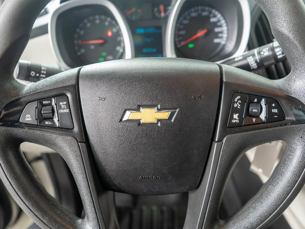 Used 2014 Gold Chevrolet LS image 14