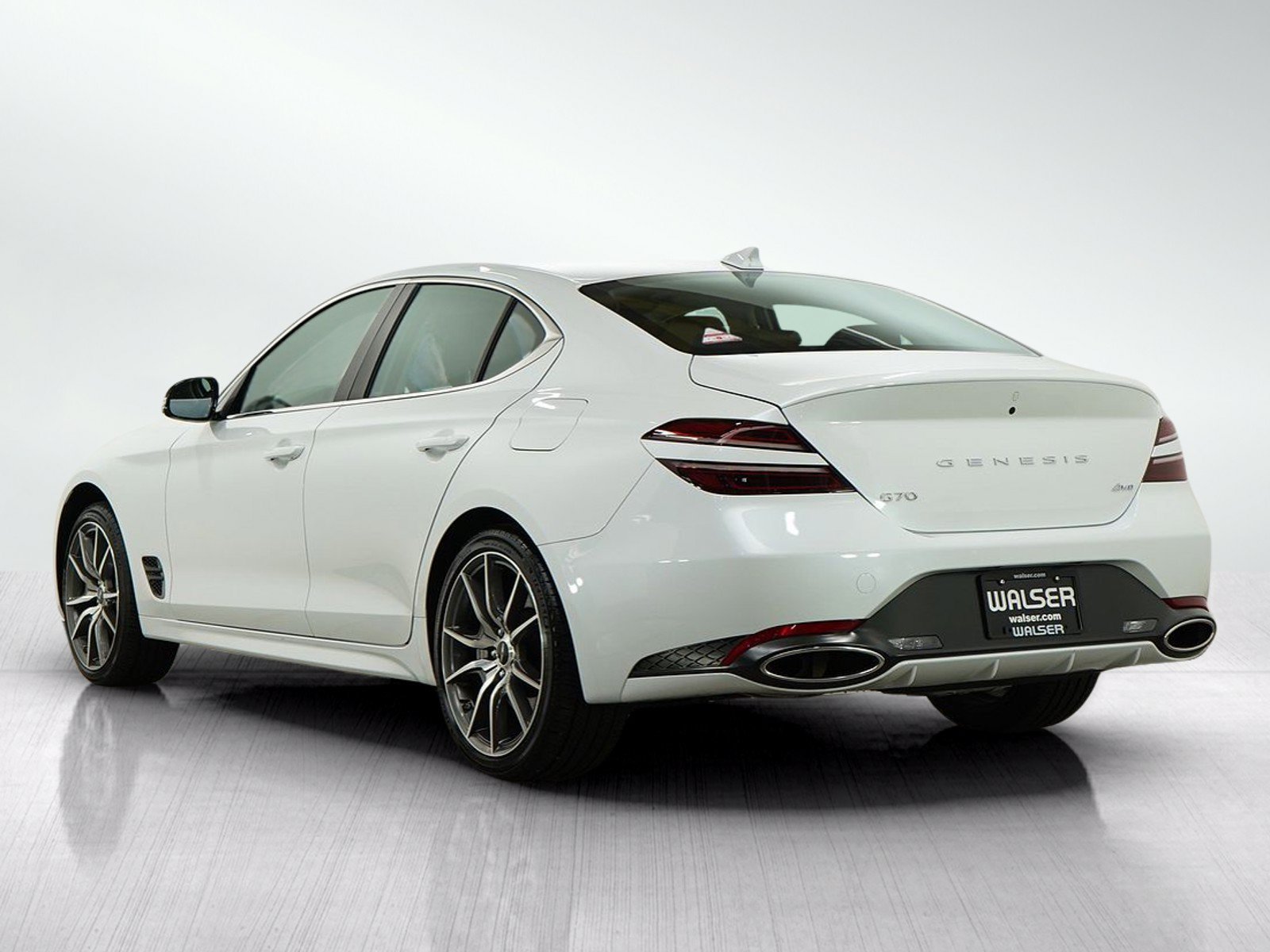 Used 2026 Uyuni White Genesis 2.5T AWD image 3