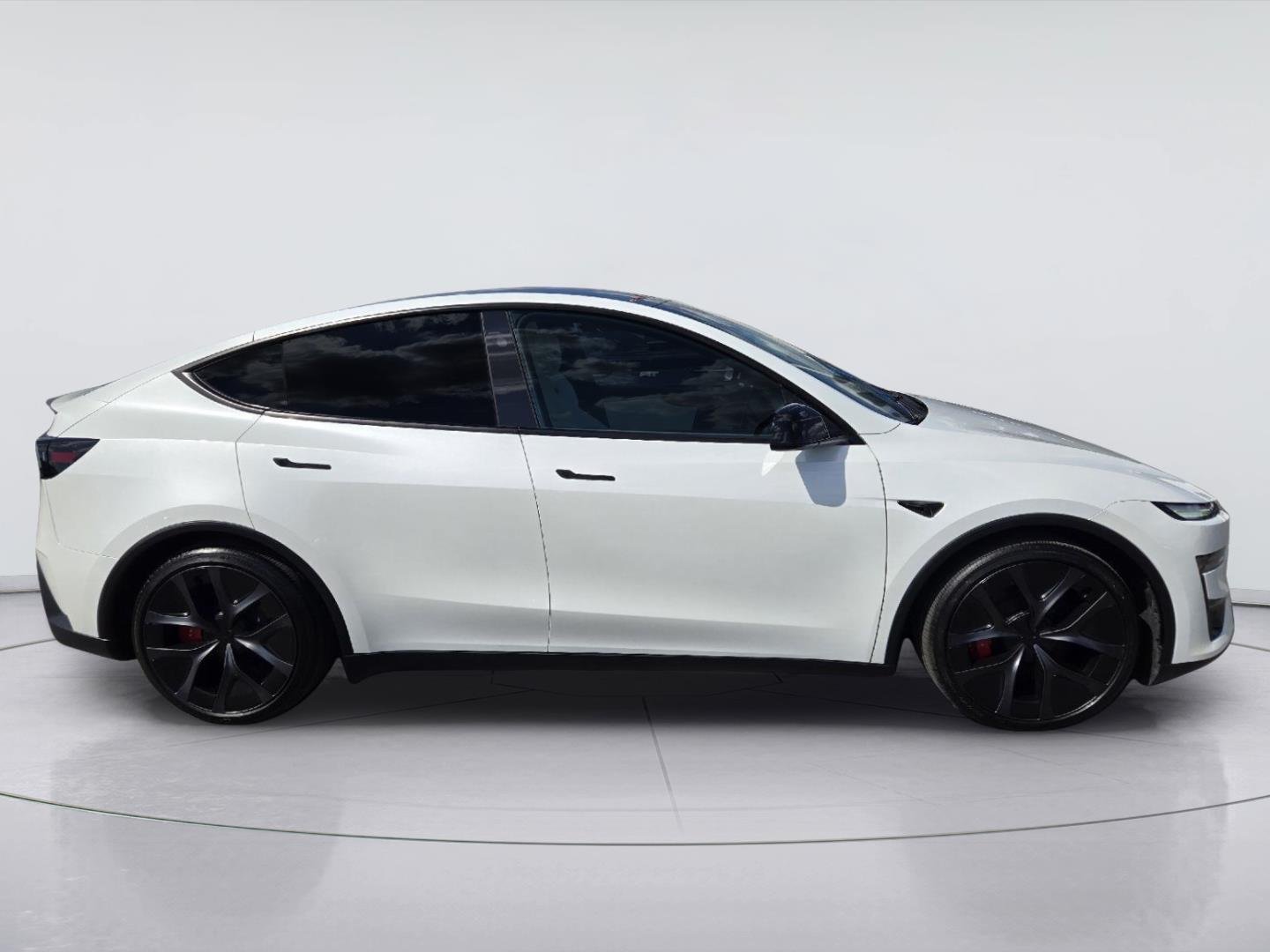 Used 2026  Tesla Performance image 4