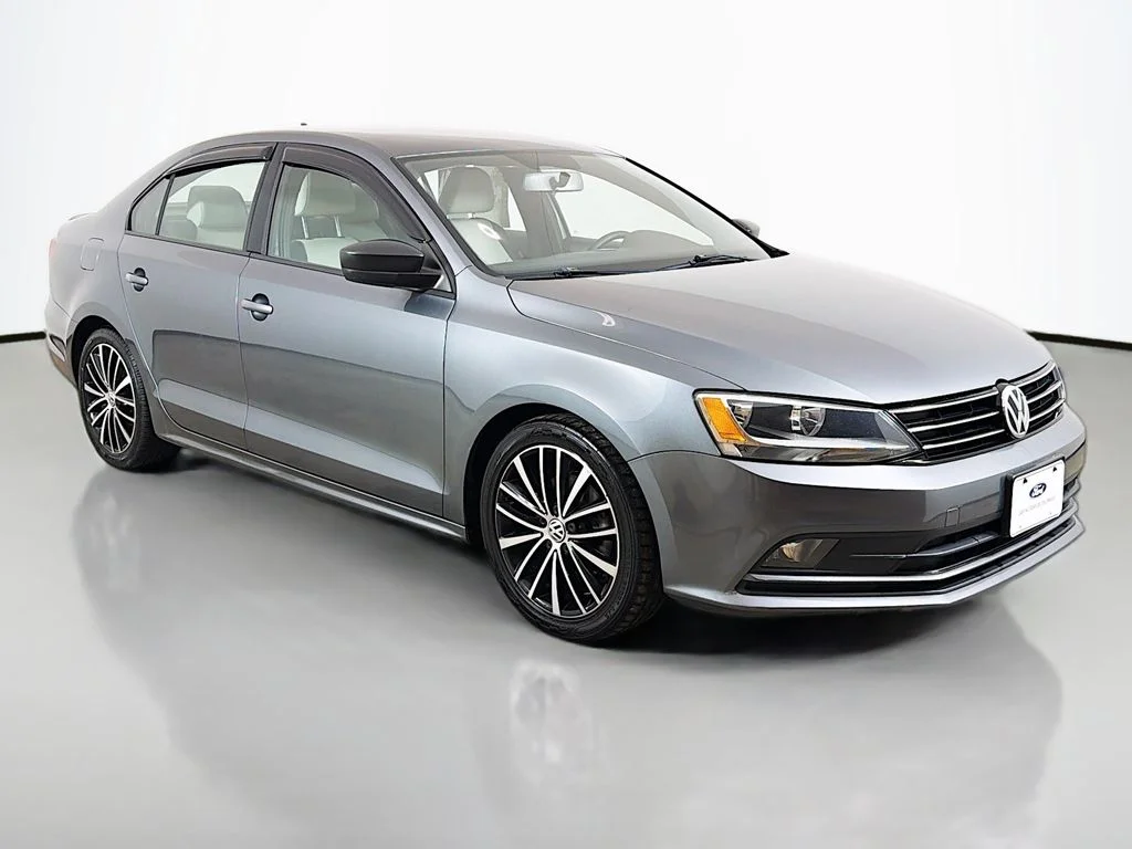 3VWB17AJ8GM393207