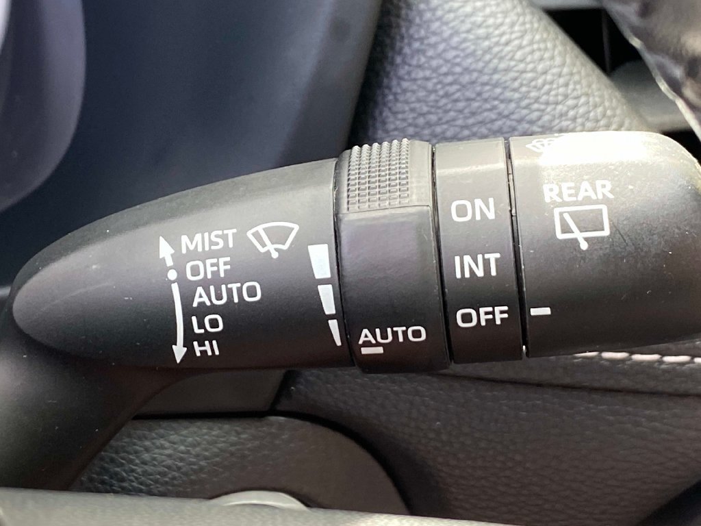 Used 2022 Gray Toyota XLE image 22