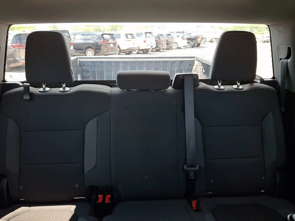 Used 2022 Summit White Chevrolet LT image 20