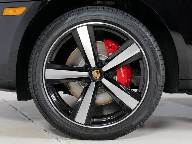 New 2026 Jet Black Metallic Porsche S image 34