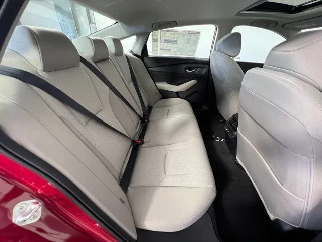 New 2026 Radiant Red Metallic Honda SE image 34