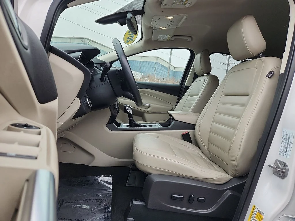 Used 2019 White Ford Titanium image 12