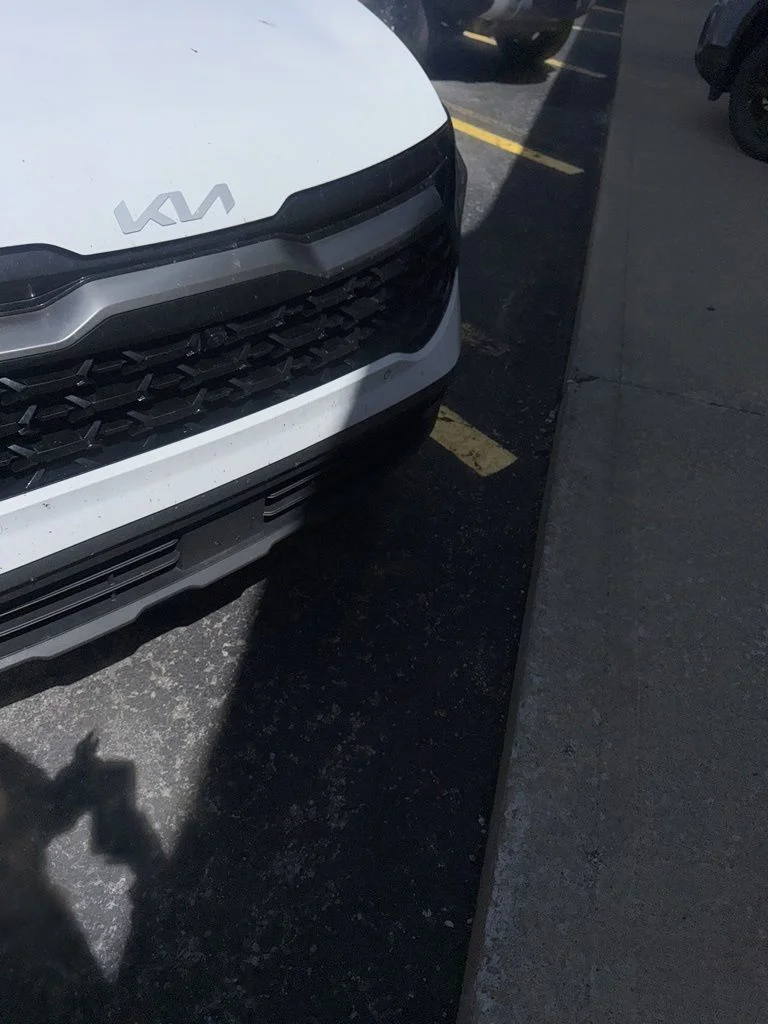 Used 2023 White Kia X-Pro Prestige image 18