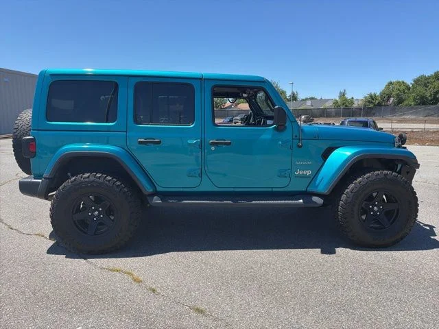 Used 2020 Mojito! Clearcoat Jeep Unlimited Sahara image 2