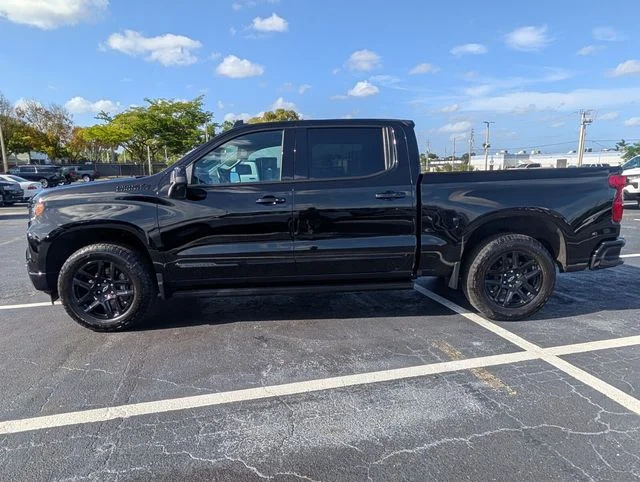 Used 2025 Black Chevrolet High Country image 4