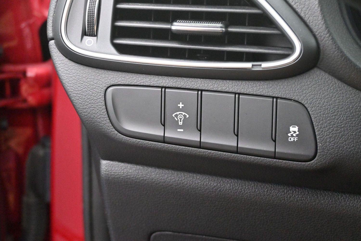 Used 2019 Scarlet Red Pearl Hyundai Auto image 27