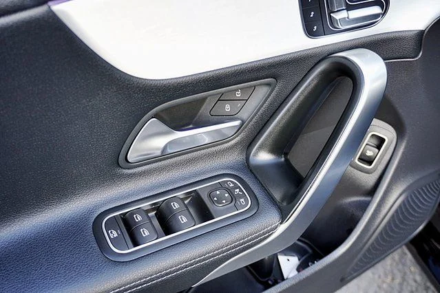 Used 2025 Black Mercedes-Benz CLA 250 image 23