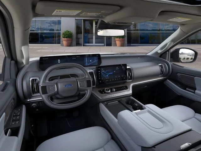 New 2026 Star White Metallic Tri-Coat Ford Platinum image 9