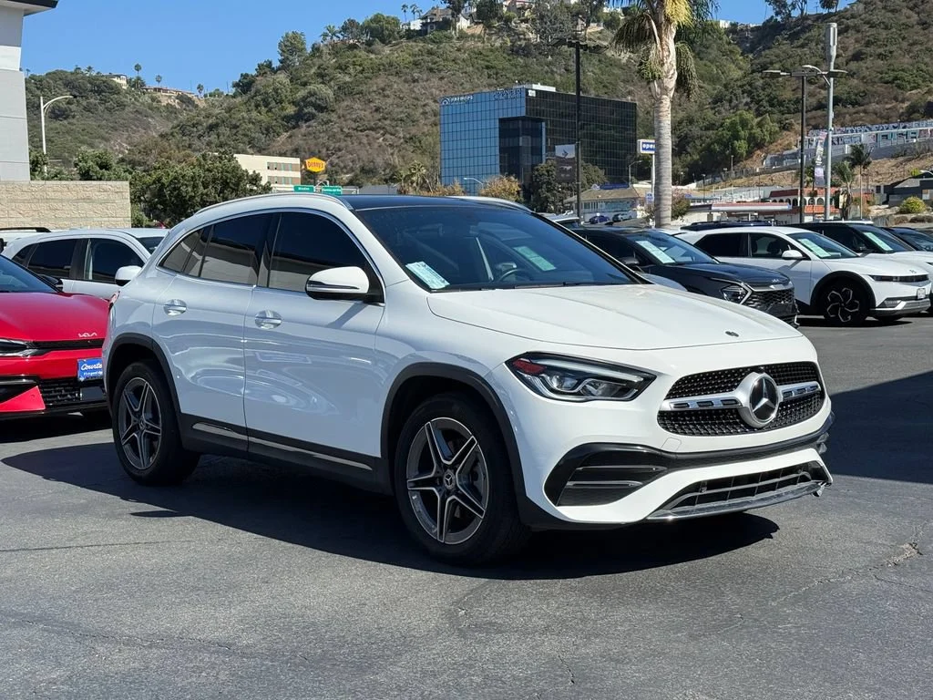 Used 2023 Polar White Mercedes-Benz GLA 250 image 4