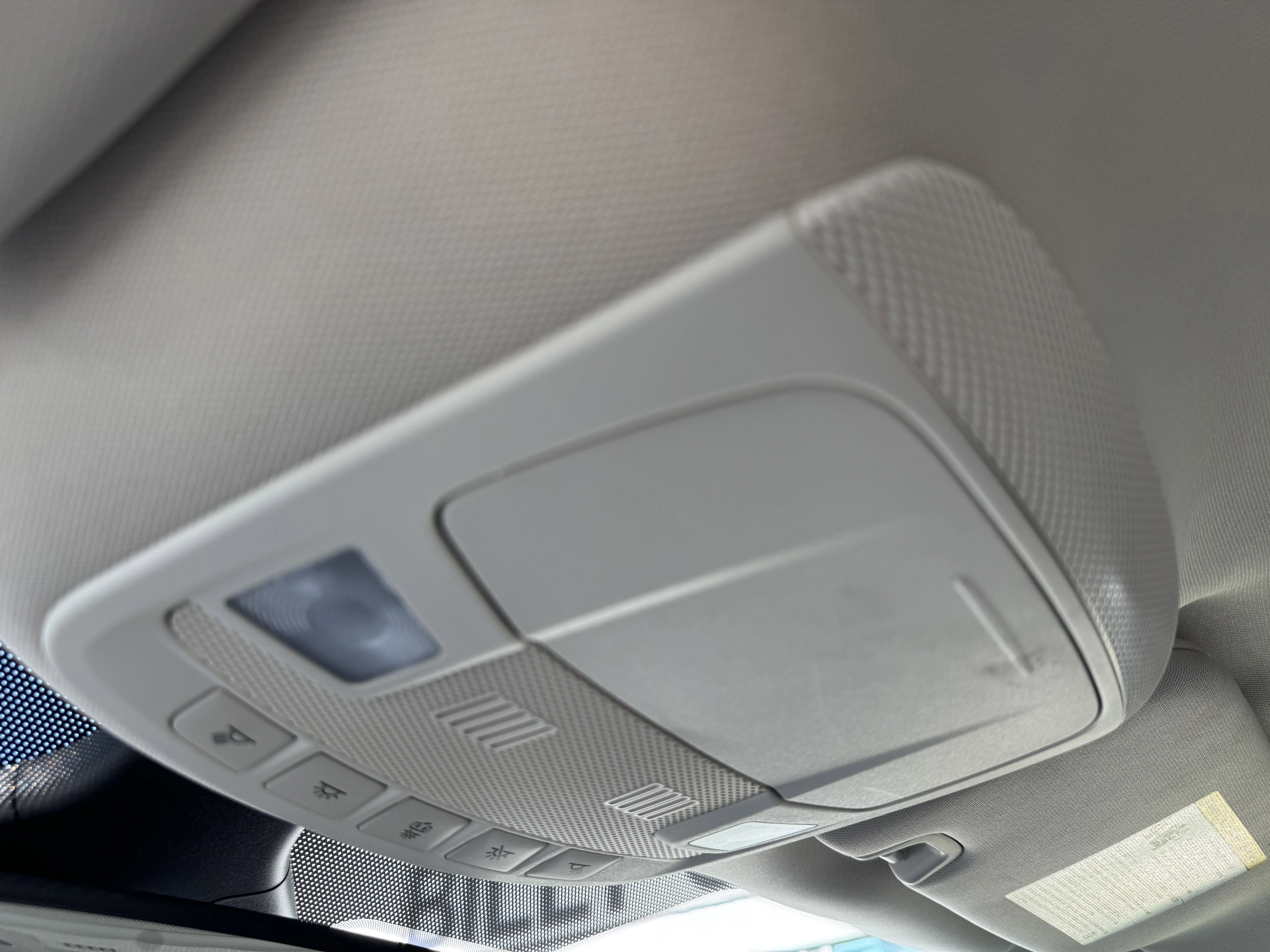 2024 Ford Edge Titanium - Photo 18