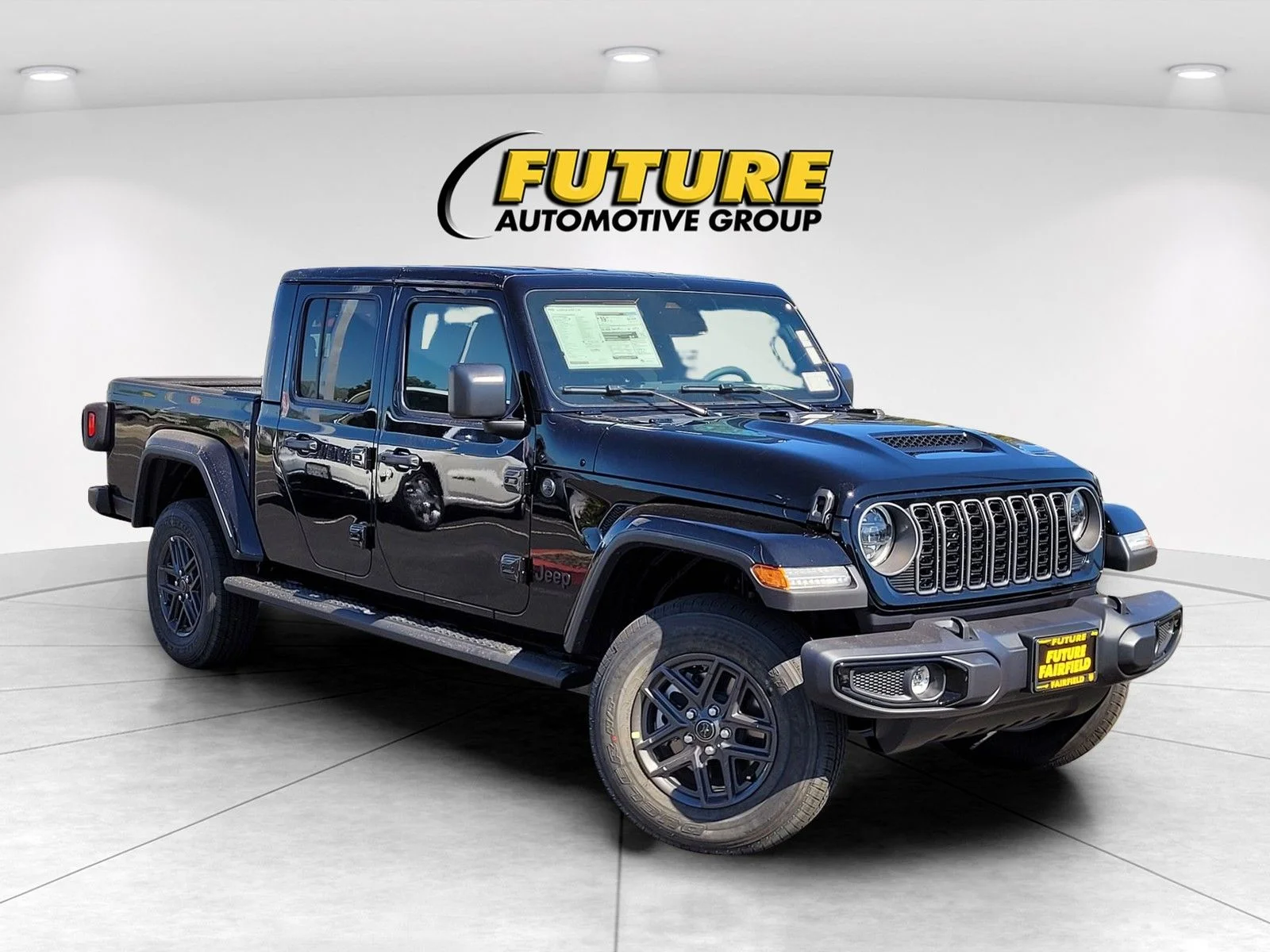 2026 Jeep Gladiator Sport S Auto's photo